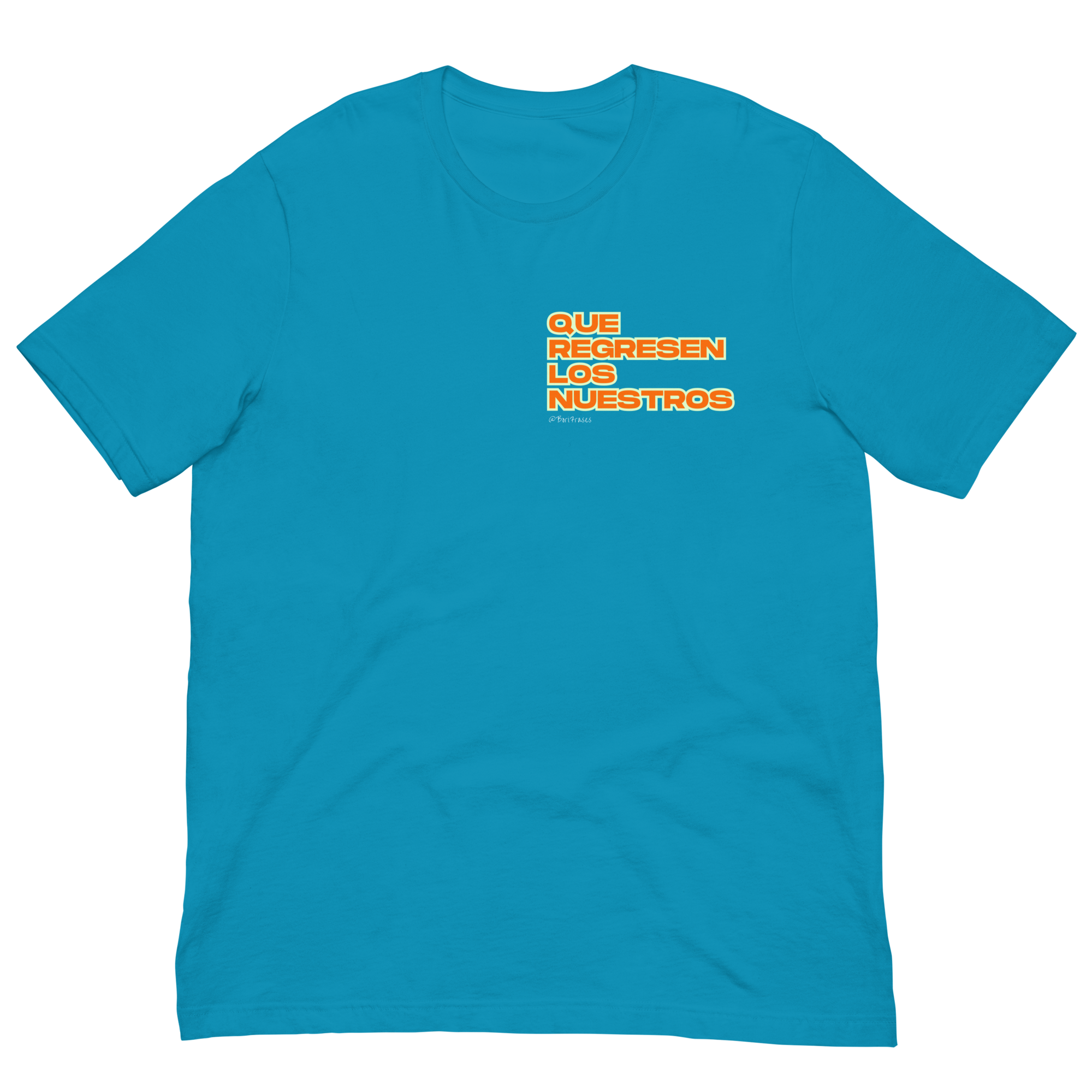 Camisa con diseño doble (por delante y detrás).

Incluye estas frases:
• Por delante (front): "Que regresen los nuestros"
• Por detrás (back): "Que se vayan ellos"

Perfecta para vestir en la residencia en Puerto Rico "Yo no me voy a ir de aquí" del álbum DtFm de Bad Bunny. ¡O simplemente porque sí!