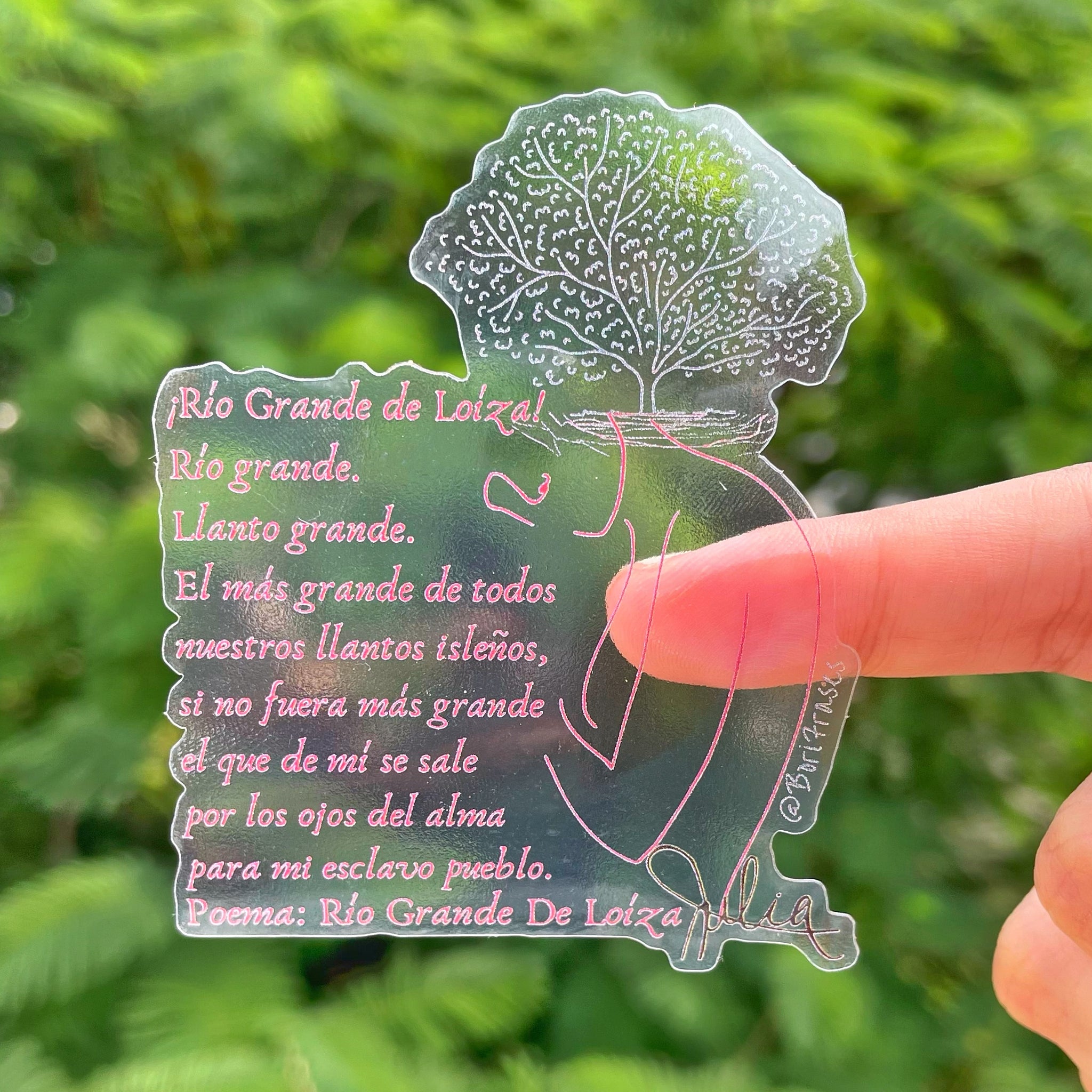 Sticker con frase del poema de Julia De Burgos: Río Grande De Loíza | Clear Sticker with Julia De Burgos poem Rio Grande De Loiza